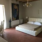 Vicolo Del Nido